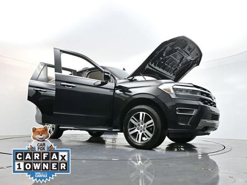 Used 2023 Ford Expedition Limited image 38