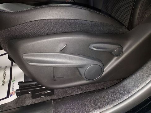 New 2026 Jeep Compass Latitude AWD/4WD image 18
