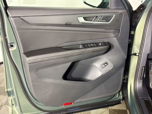 New 2026 Volkswagen Atlas Cross Sport SEL Premium R-Line image 10