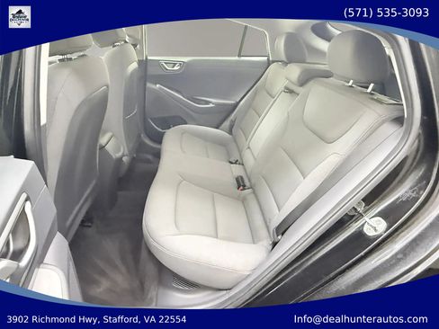 Used 2020 Hyundai Ioniq SEL FWD image 12