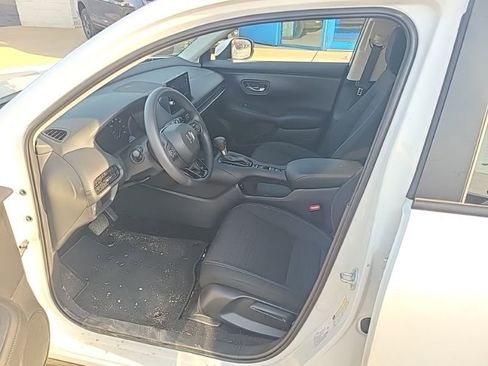 Used 2026 Honda HR-V LX image 13
