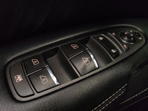 Used 2019 Nissan Armada SL w/ Premium Package RWD image 27