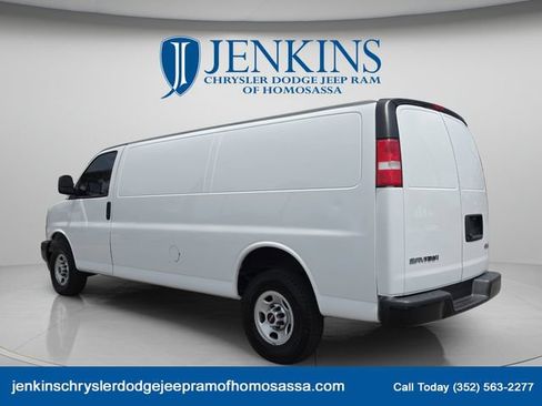 Used 2023 GMC Savana 2500 Extended w/ Driver Convenience Package RWD image 7