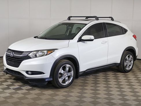 Used 2017 Honda HR-V EX-L image 7