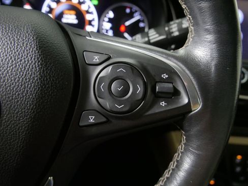 Used 2018 Buick Envision Premium image 22