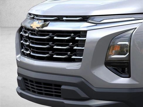 New 2026 Chevrolet Equinox LT FWD image 13