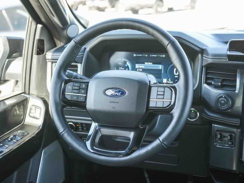 Used 2025 Ford F150 Lightning Platinum AWD/4WD image 15