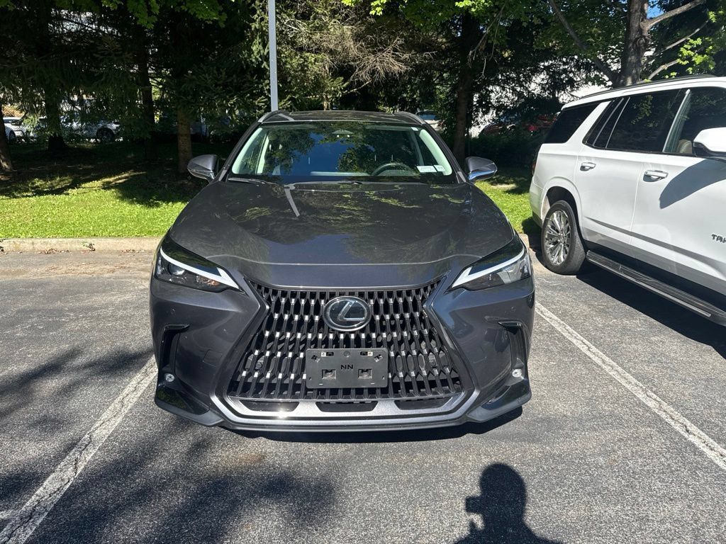 Used 2024 Lexus NX 350 AWD image 2