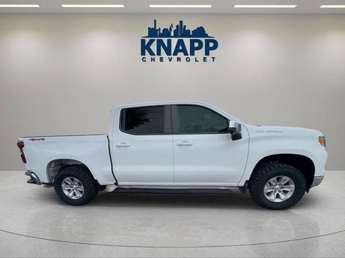 Used 2025 Chevrolet Silverado 1500 LT w/ Safety Package image 4