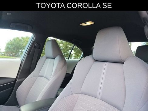 Used 2024 Toyota Corolla SE FWD image 19