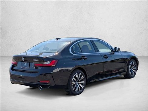 New 2026 BMW 330i Sedan w/ Premium Package RWD image 2