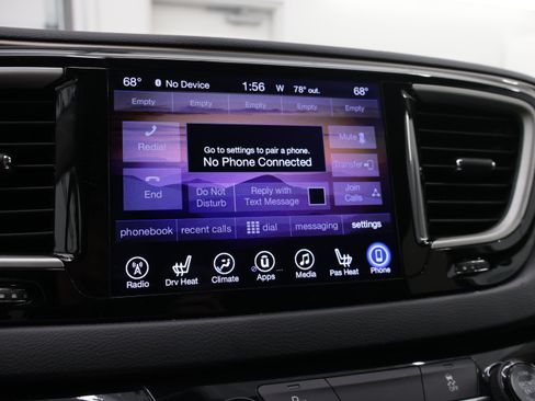 Used 2017 Chrysler Pacifica Touring-L FWD image 55
