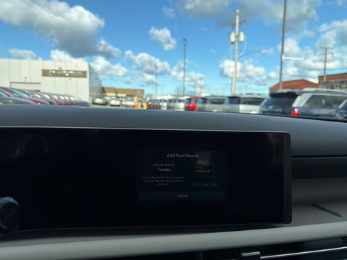 New 2026 Hyundai Tucson SE image 23