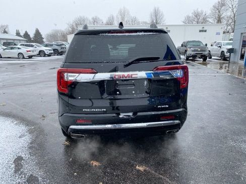 Used 2023 GMC Acadia Denali w/ Denali Technology Package image 4