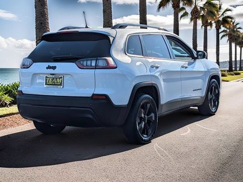 Used 2021 Jeep Cherokee Latitude Plus FWD image 5