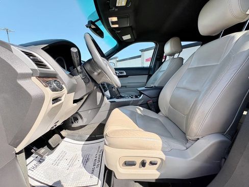 Used 2014 Ford Explorer Limited w/ Equipment Group 301A image 11