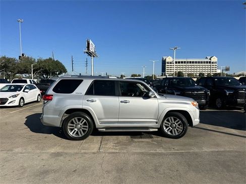 Used 2011 Toyota 4Runner Limited image 3