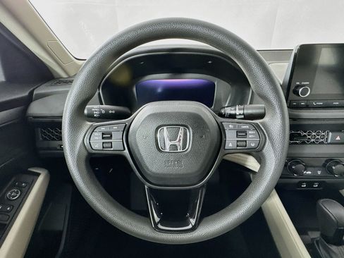 Certified 2023 Honda Accord LX image 11