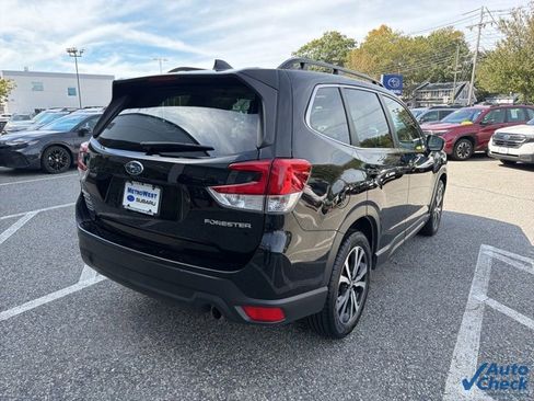 Used 2023 Subaru Forester Limited image 8