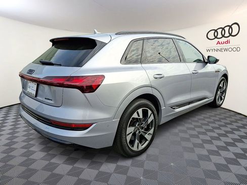 Used 2023 Audi e-tron Premium w/ Convenience Plus Package AWD/4WD image 6