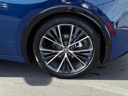 Certified 2024 Toyota Prius XLE image 4