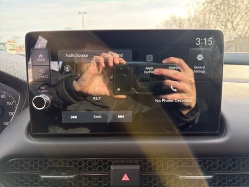 New 2026 Honda HR-V LX image 22