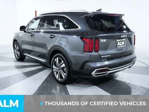 Used 2023 Kia Sorento SX Prestige w/ Panoramic Sunroof Package AWD/4WD image 4