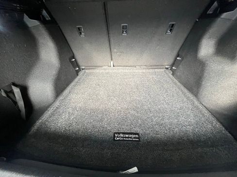 Used 2022 Volkswagen ID.4 Pro image 26