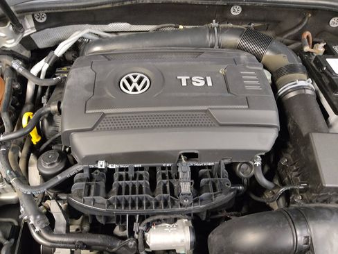 Used 2014 Volkswagen Passat 1.8T S FWD image 30