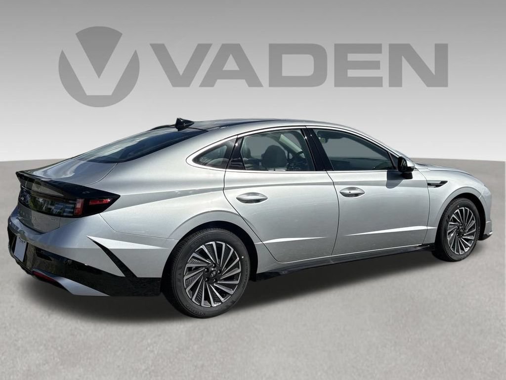 New 2026 Hyundai Sonata SEL FWD image 8