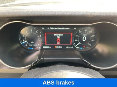 Used 2019 Ford Mustang GT Premium w/ GT Performance Package RWD image 6