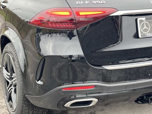 Used 2025 Mercedes-Benz GLE 350 4MATIC image 9