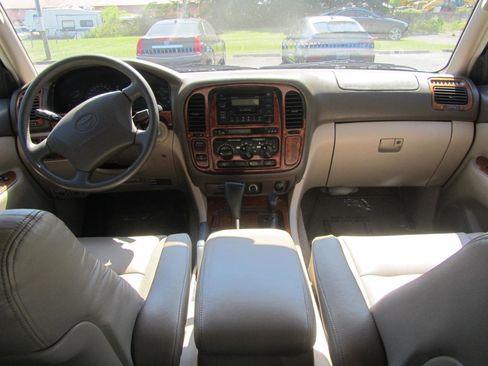 Used 1999 Toyota Land Cruiser AWD/4WD image 13