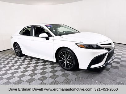 Used 2022 Toyota Camry SE w/ Audio Upgrade Package