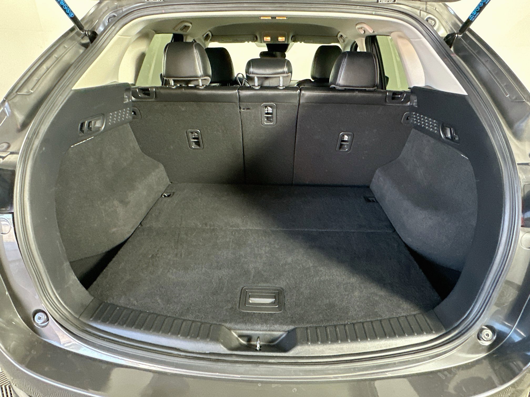 Used 2025 MAZDA CX-5 AWD 2.5 S w/ Select Package image 29