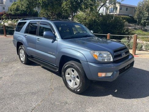 Used 2005 Toyota 4Runner Limited AWD/4WD image 1