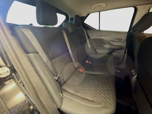 Used 2021 Nissan Kicks SV FWD image 15