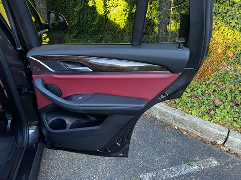 Used 2023 BMW X3 xDrive30i w/ Convenience Package image 22