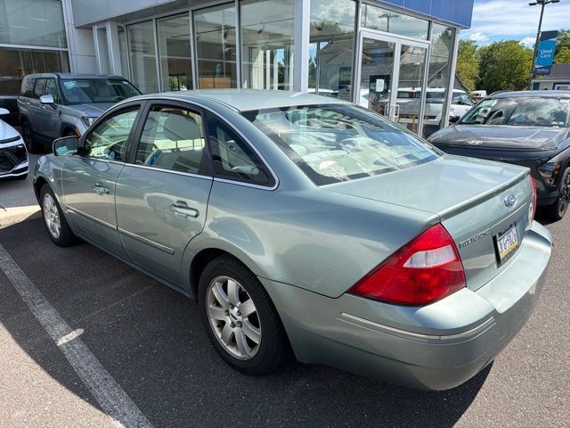 Used 2005 Ford Five Hundred SEL FWD image 6