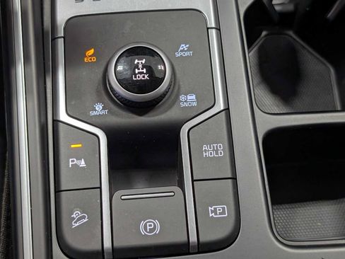Certified 2023 Kia Sorento EX AWD/4WD image 27