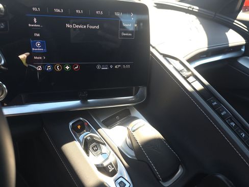 Used 2021 Chevrolet Corvette Stingray Coupe w/ 1LT image 11