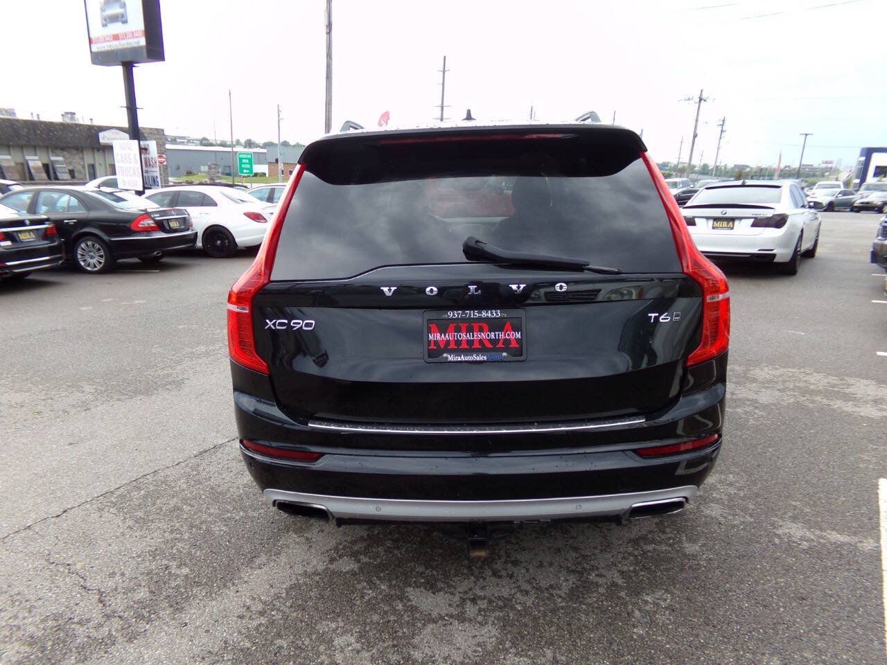 Used 2016 Volvo XC90 T6 Momentum w/ Momentum Plus Package AWD/4WD image 6