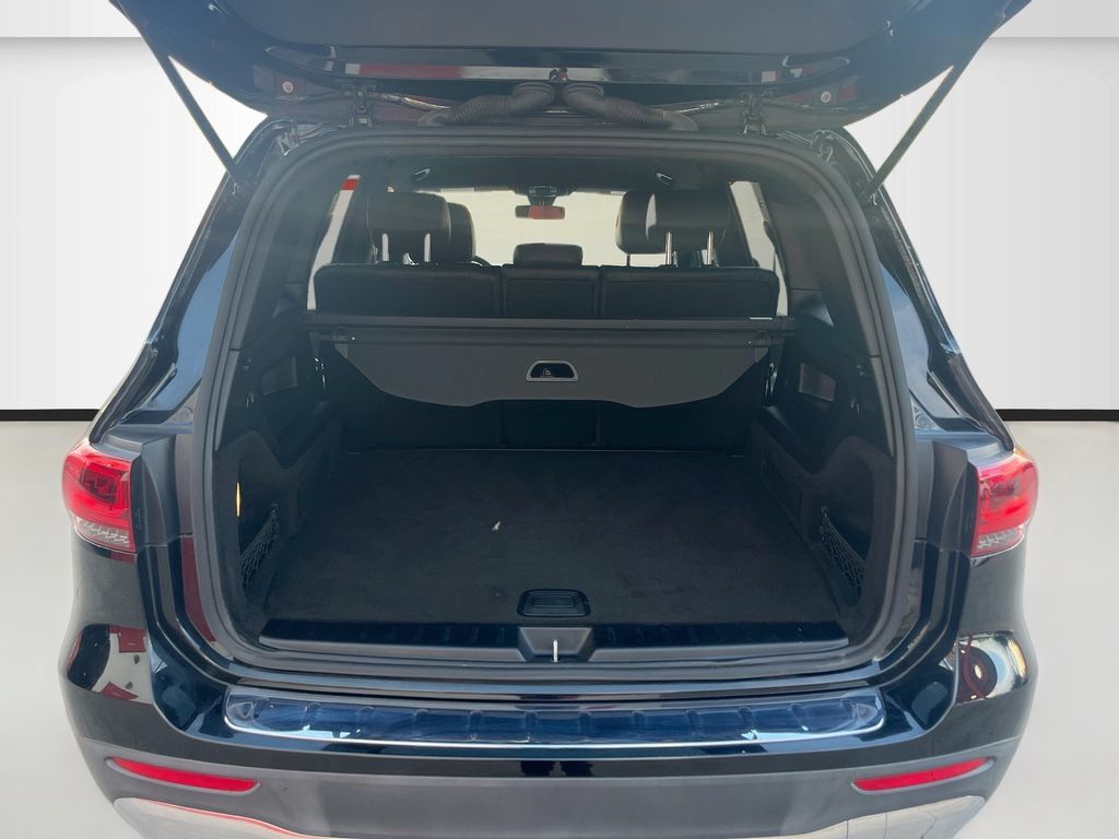 Used 2022 Mercedes-Benz GLB 250 image 25