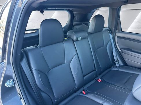 Used 2025 Subaru Forester Limited image 16