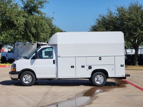 New 2025 Chevrolet Express 3500 w/ Power Convenience Package RWD image 11