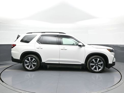 Certified 2023 Honda Pilot Elite image 5