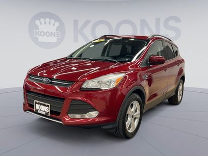 Used 2016 Ford Escape SE w/ SE Leather Comfort Package
