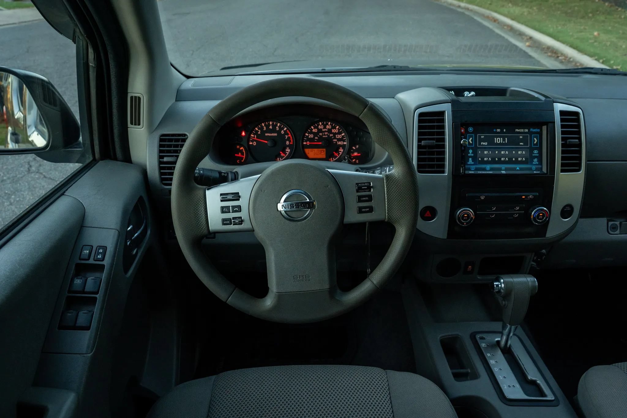 Used 2019 Nissan Frontier SV RWD image 16