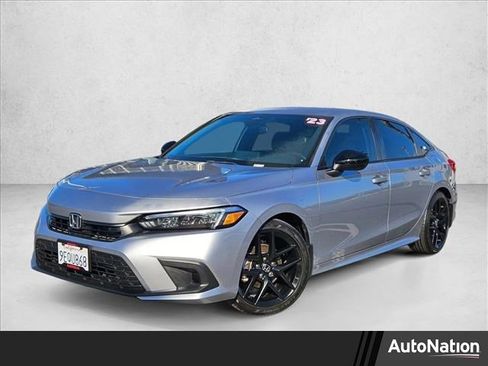 Used 2023 Honda Civic Sport image 1