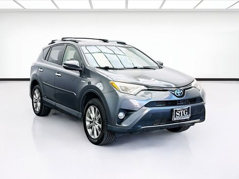 Used 2017 Toyota RAV4 Limited w/ Advanced Technology Package AWD/4WD image 3